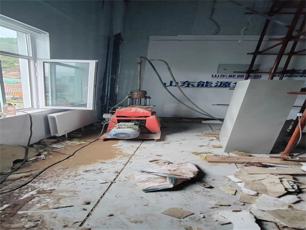 沁源地基基础下沉墙体裂缝加固注浆顶升施工